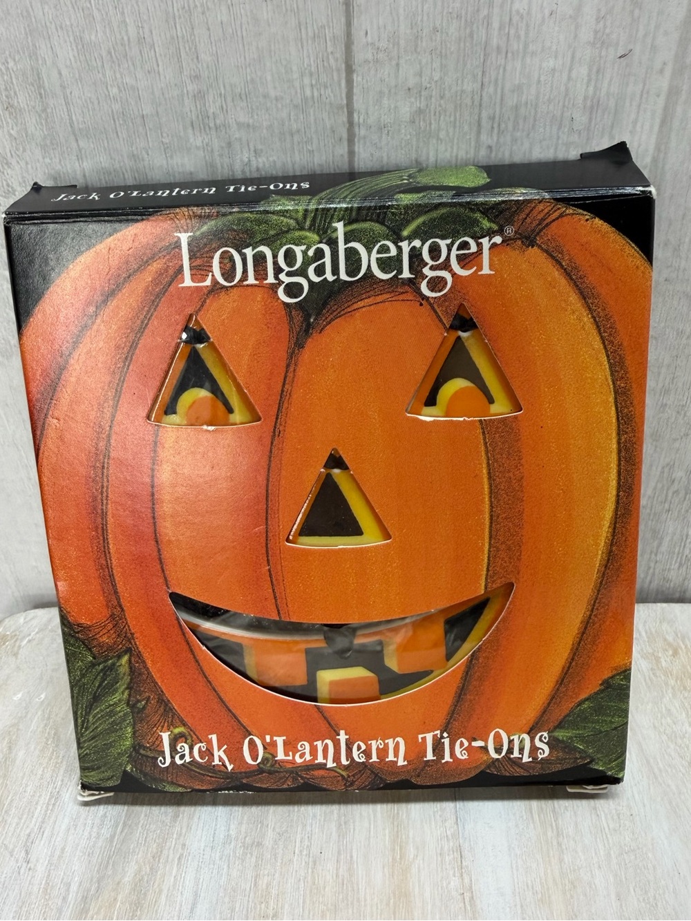 Longaberger Orange Jack O'Lantern Tie-Ons
Pumpkin Face Halloween Basket